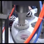Semi Automatisk Mini Rotary Ice Cream Cup Fyldnings- og forseglingsmaskine